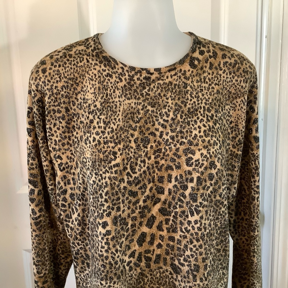 IN KNIT leopard print sweater size Large - Picture 7 of 8